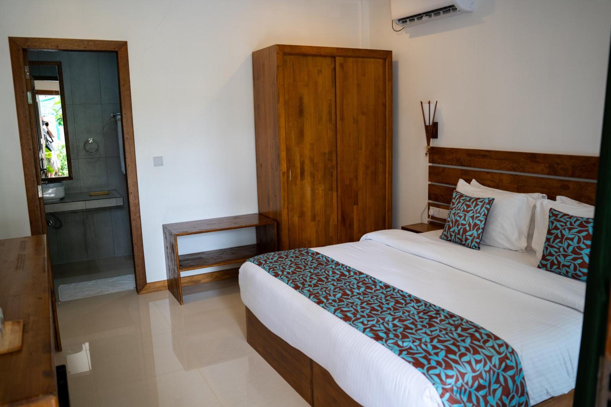 Hôtel Akiri Dhigurah à Dhigurah  Extérieur photo